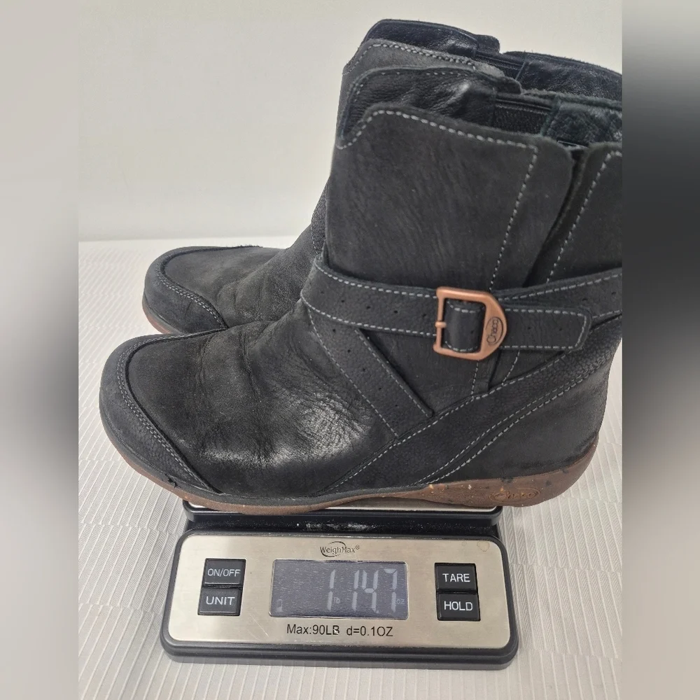 Chaco Skye Leather Black Hiking Buckle Boots sz 8